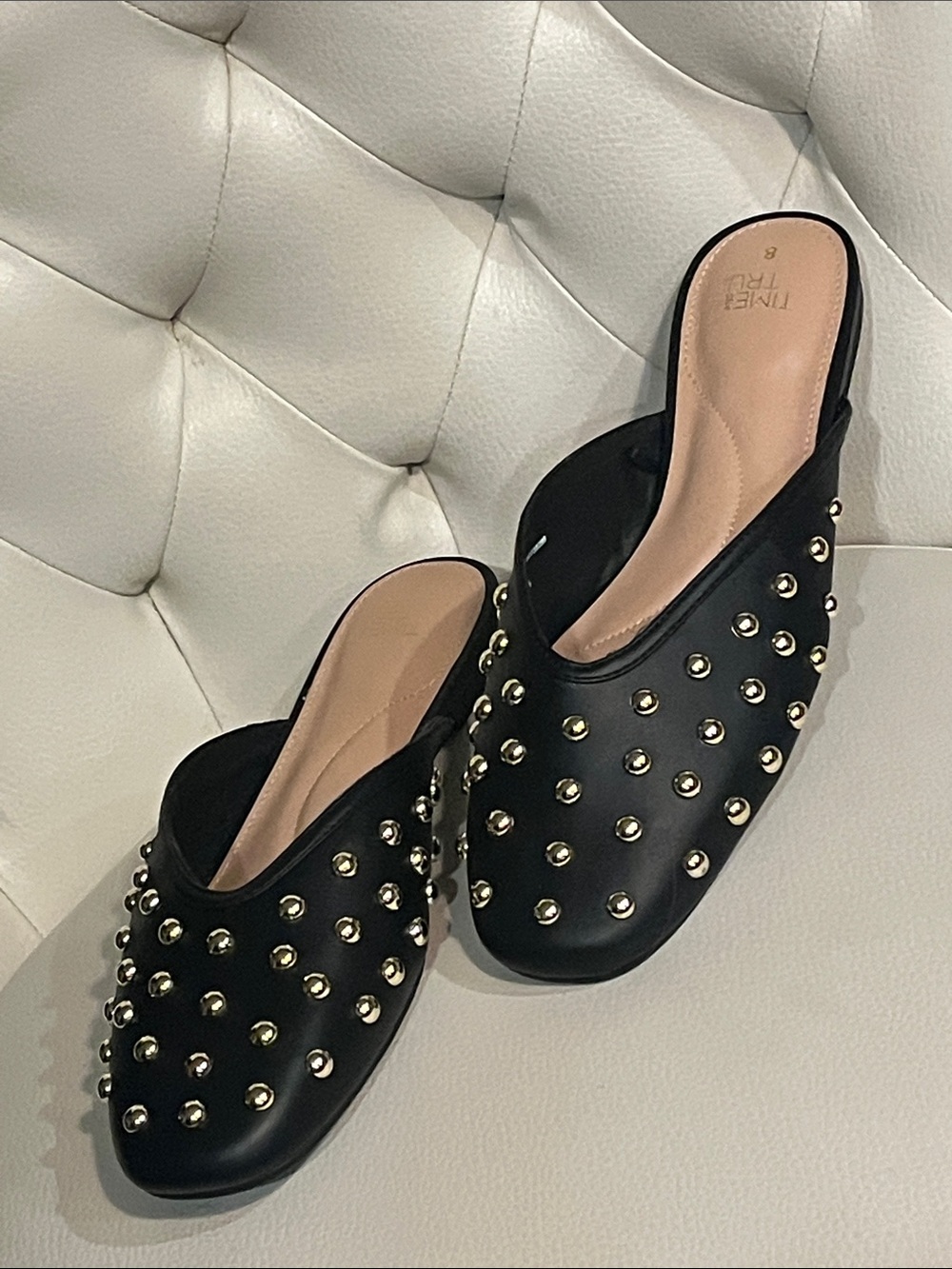 Time and Tru Black Gold Studded Slip-On Mules Size 8 Eye Catching Beautiful